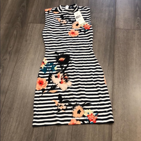 French connection dress - Picture 3 of 3